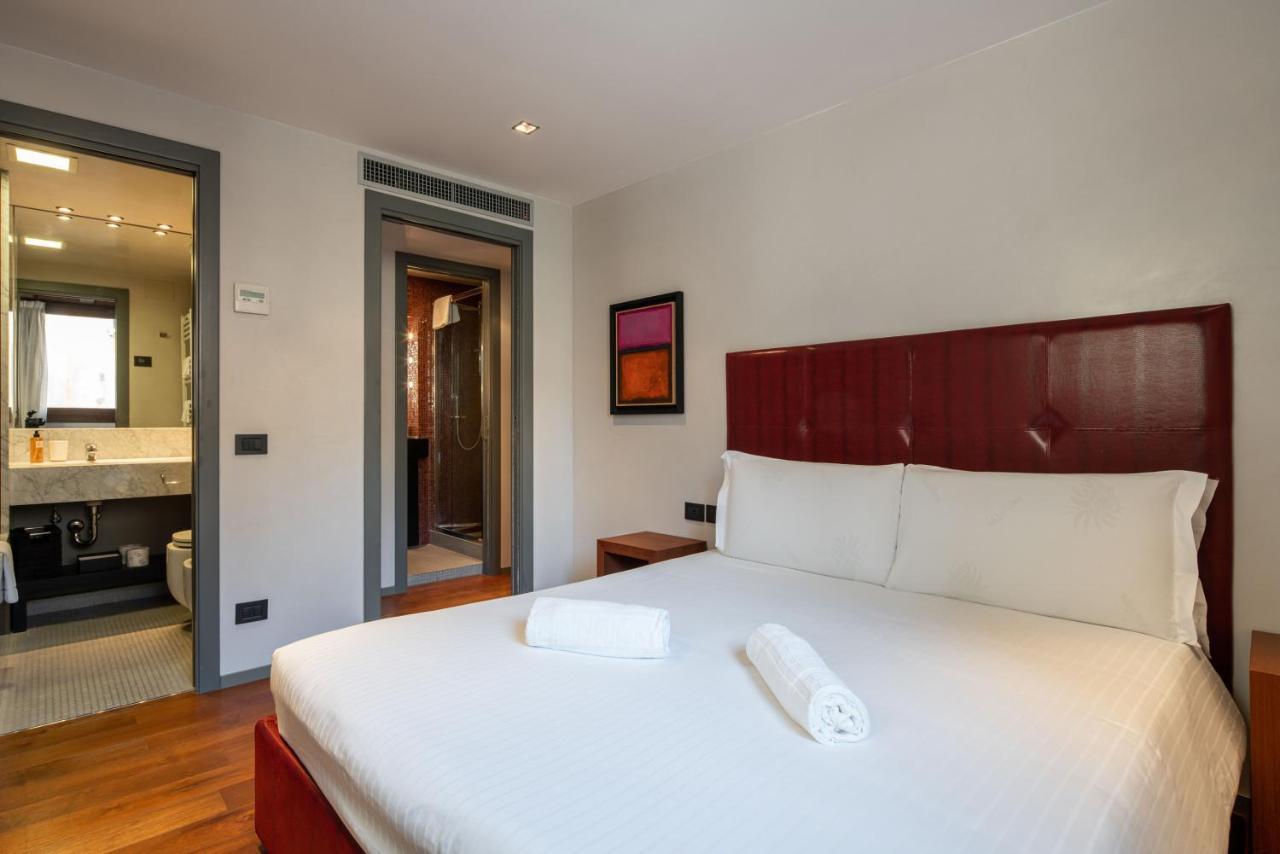 Ve.n.i.ce Cera San Moise * Venedig