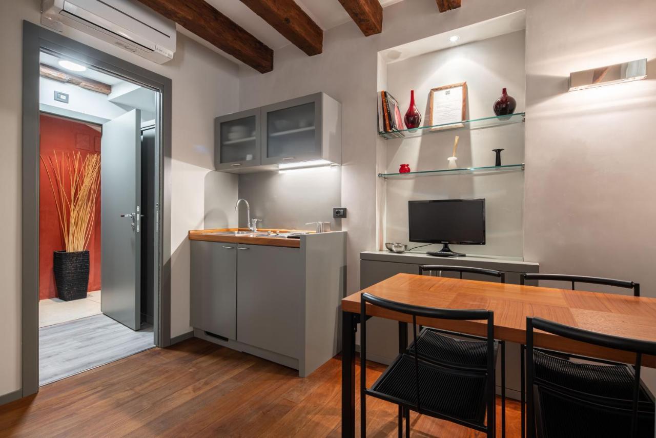 Lejlighed Ve.n.i.ce Cera San Moise Venedig